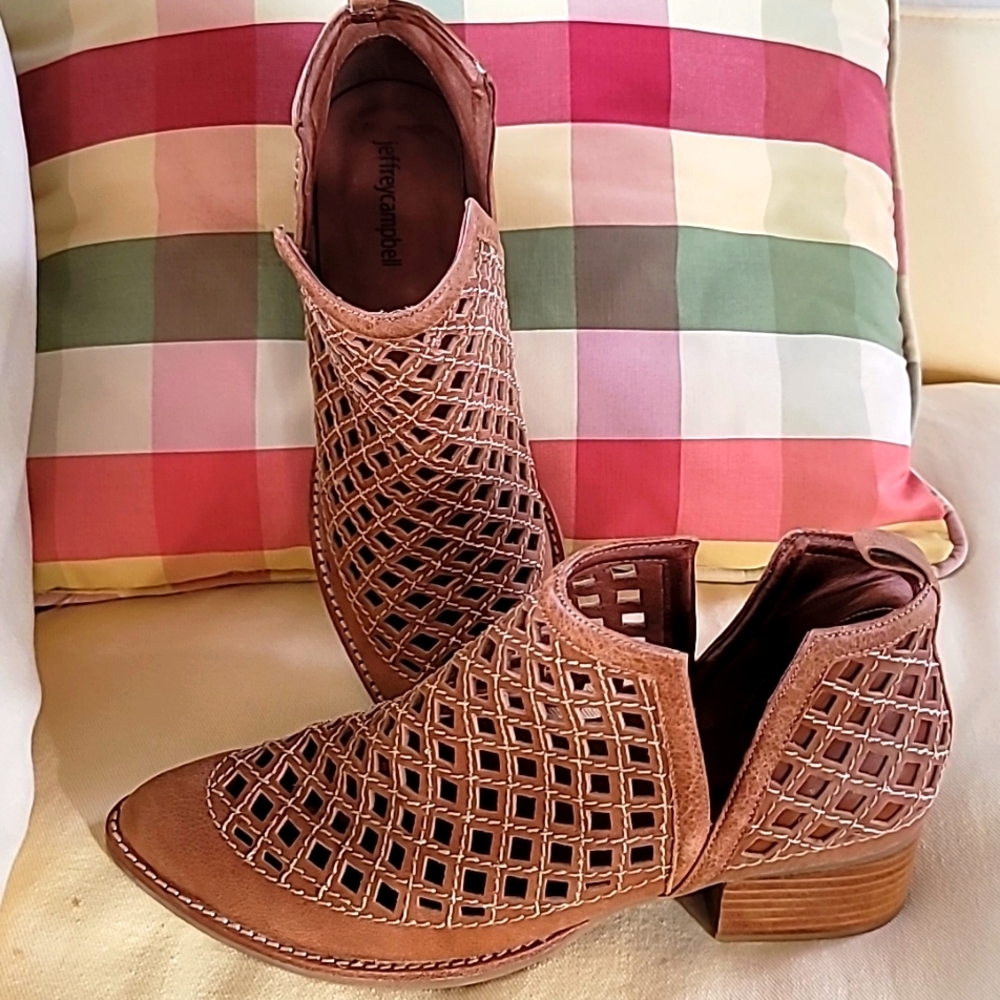 Jeffrey Campbell Taggart Lattice Cut Out Brown Leather Ankle Booties, Size 10
